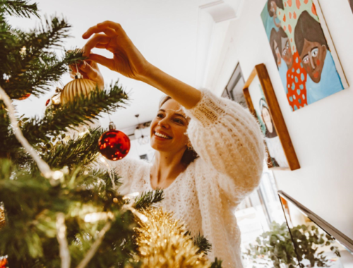 Elevate Your Holiday Decor with a Tree Skirt